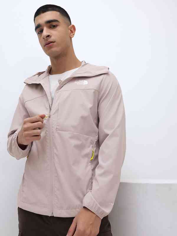 BRIEFING WIND & RAIN PULLOVER（BEIGE／M） Wind Sweater Jacket - Buy Wind Sweater Jacket online in India