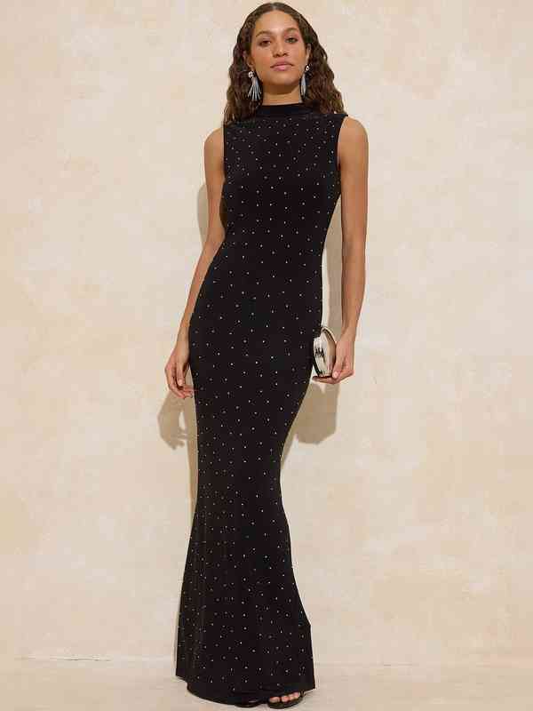 alahna tie strap floral maxi dress Apple Blossom Tender Floral Maxi Tie-Strap Dress