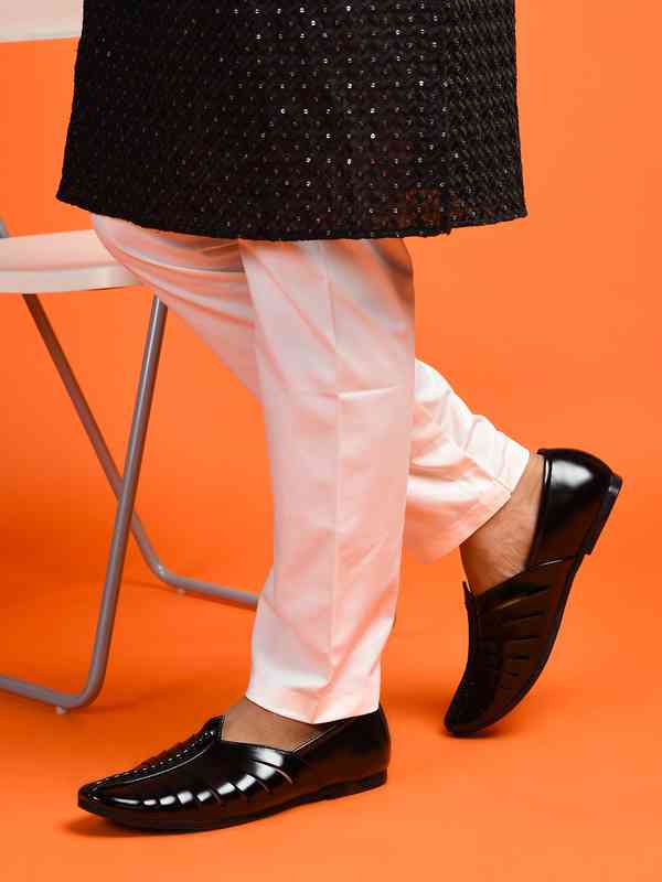 ethnic shoes for mens online