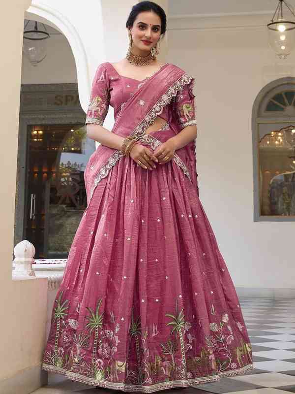 Indian Party Wear - Buy Indian Party Wear online in India Indian Party Wear - Buy Indian Party Wear online in India