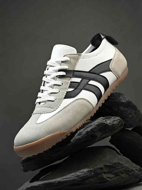 Numereo Uno Shoes - Buy Numereo Uno Shoes online in India