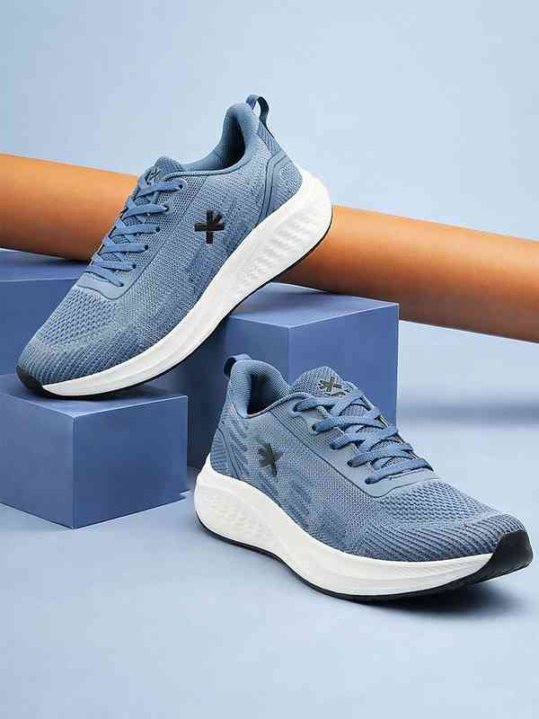 umbro flyknit sports shoes