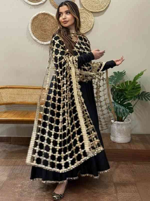 Gold Women Apparel Ethnic Wear - Buy Gold Women Apparel Ethnic Wear online  in India