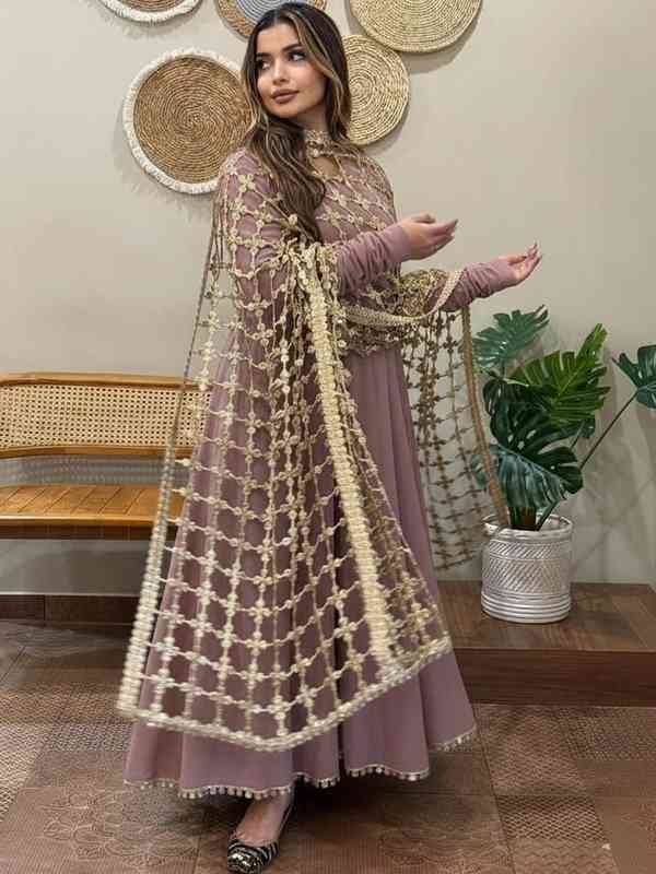Gold Women Apparel Ethnic Wear - Buy Gold Women Apparel Ethnic Wear online  in India