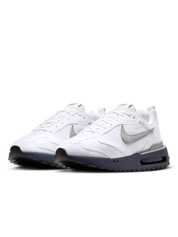 myntra nike shoes sale