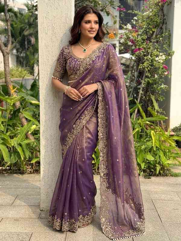 Snake Prints_866237 - Buy Snake Prints_866237 online in India
