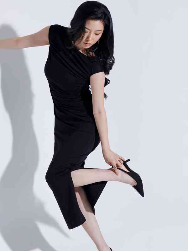 Black Dress - Buy Black Dresses For Women in India | Myntra