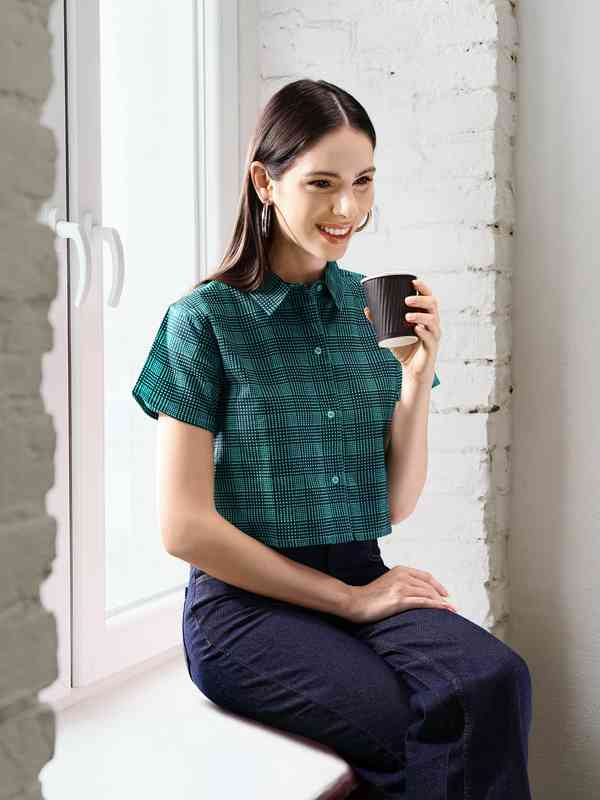 Forever 21 Green Tops - Buy Forever 21 Green Tops online in India