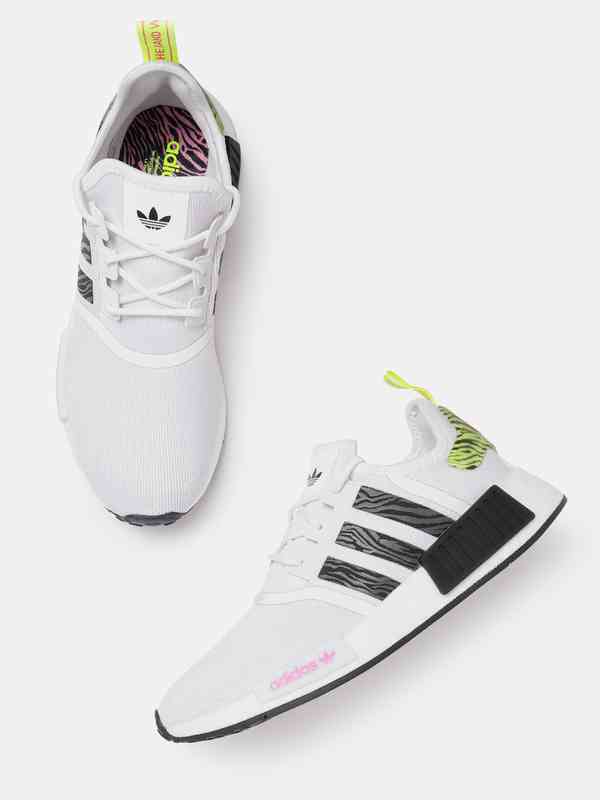 adidas gazelle silver green womens Black Galaxia Sneakers - Versace - Men main image 0