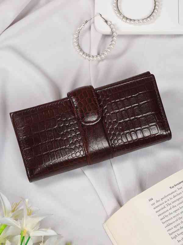 Quick Brown Fox Wallets - Buy Quick Brown Fox Wallets online in India