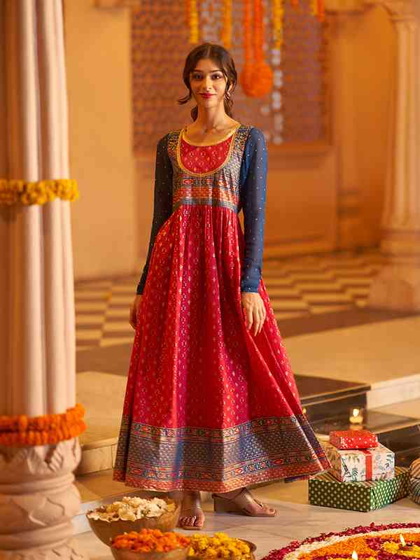 Chic Retro Style Dresses for Timeless Fashion - Find Yours at Myntra