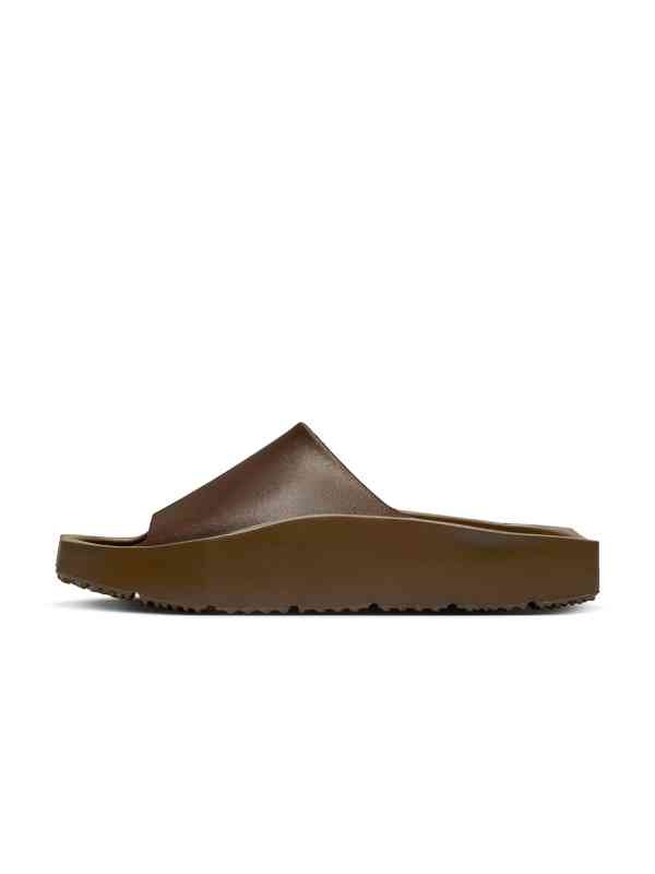 nike brown flip flops womens