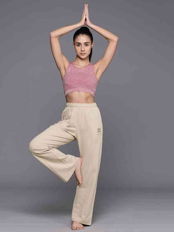 Yoga Clothing For Women - Buy Yoga Clothing For Women online in India