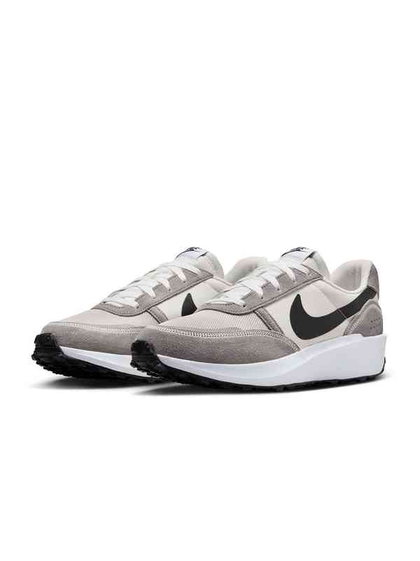 nike casual