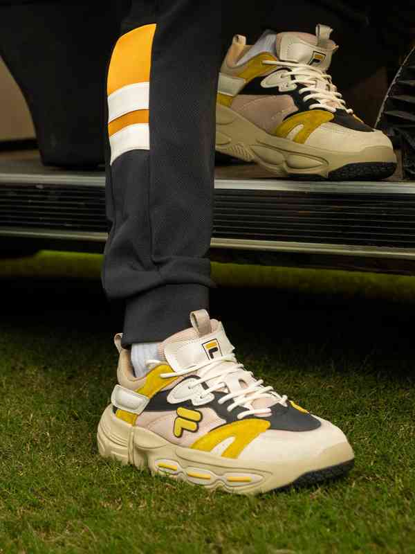 Ceo Ri - Buy Ceo Ri online in India