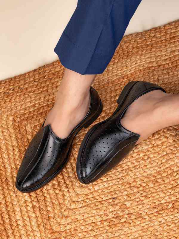 Invictus Casual Shoes - Buy Invictus Casual Shoes online in India