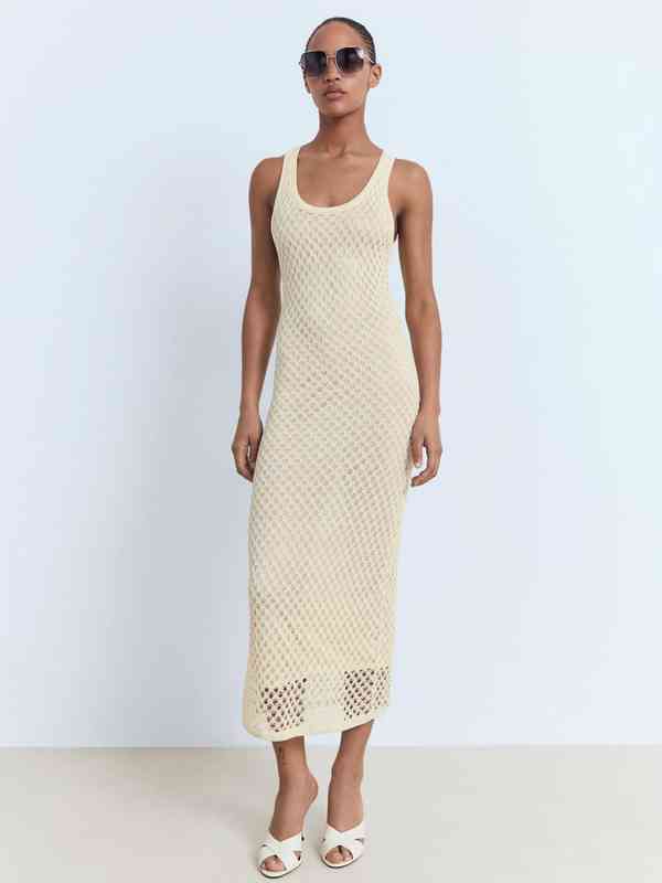 Mango Bodycon Dresses - Buy Mango Bodycon Dresses online in India Mango Bodycon Dresses - Buy Mango Bodycon Dresses online in India