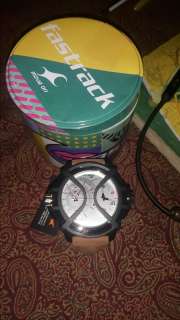 Buy Fastrack Men Silver Toned Off White Analogue Watch