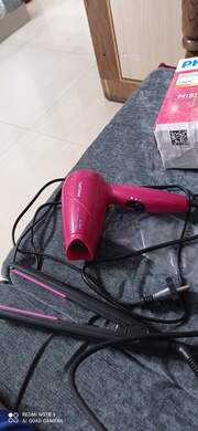 Buy Philips HP8643/46 Miss Fresher's Straightener & Hairdryer Styling Kit -  Hair Appliance for Women 9375035 | Myntra