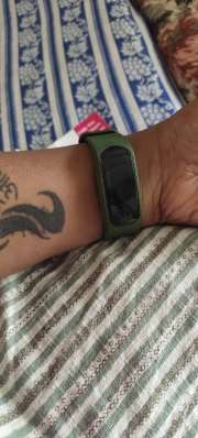 Reflex 2.0 smart band in sale military green with charcoal black accent