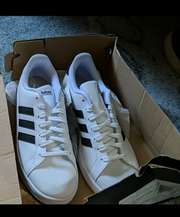 Buy ADIDAS Men White Grand Court Leather Sneakers - Casual Shoes for Men  8616939 | Myntra