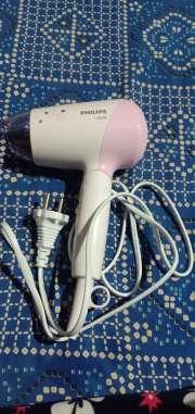 Philips essential on sale care dryer hp8120
