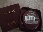 Buy Lakme Natural Coral Radiance Compact 9 G Compact For Women 153951 Myntra The shade is a warm pink color that adds a rosy hue to your skin. lakme natural coral radiance compact 9 g