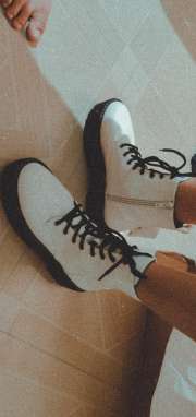 hm white boots