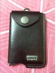 Levis mechanical card shop case