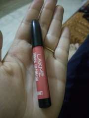 lakme crayon peach magnet