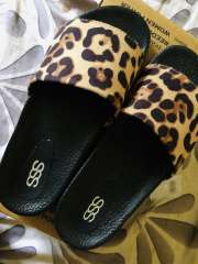 Animal print sliders shop
