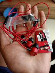 Buy BoAt Raging Red BassHeads 172 Super 