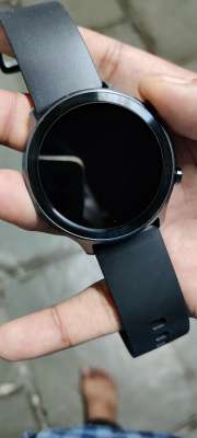 noise loop smartwatch myntra