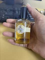 Parfum vanilla hotsell body shop