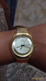 Buy Titan Men Gold Toned Dial Watch NF1578YM05 Watches for Men