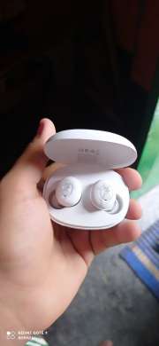 Buy Realme White True Wireless Q Earbuds Headphones for Unisex