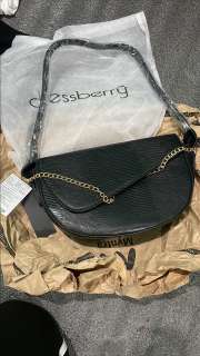 Dress berry outlet bags review