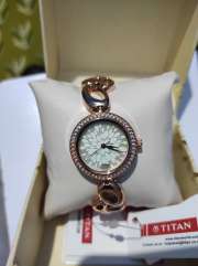 2539wm01 titan shop raga