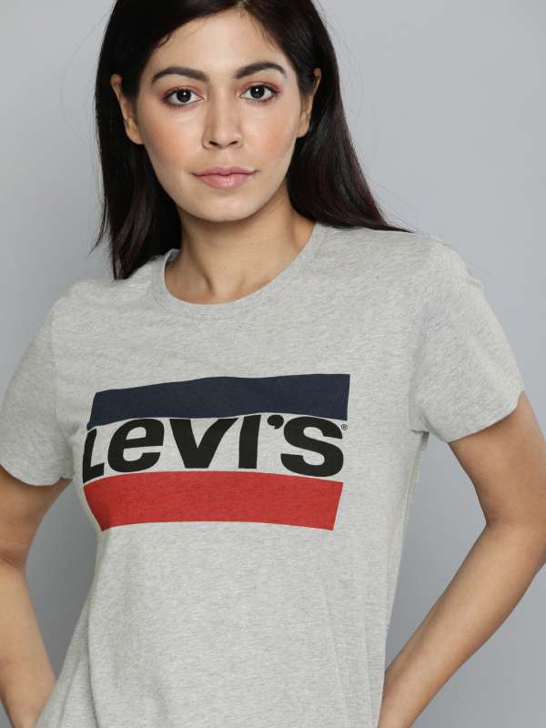 levis logo t shirt women's india