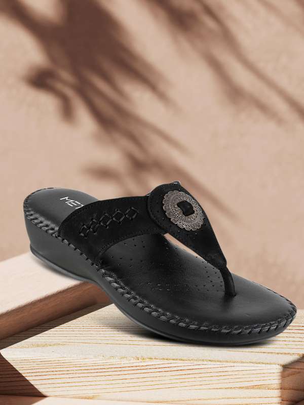 Leather footwear outlet for ladies