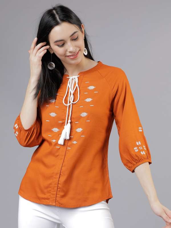 Ladies Tops Buy Tops T Shirts For Women Online Myntra