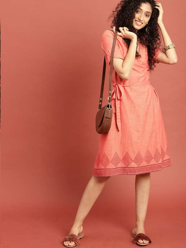 women orange dresses