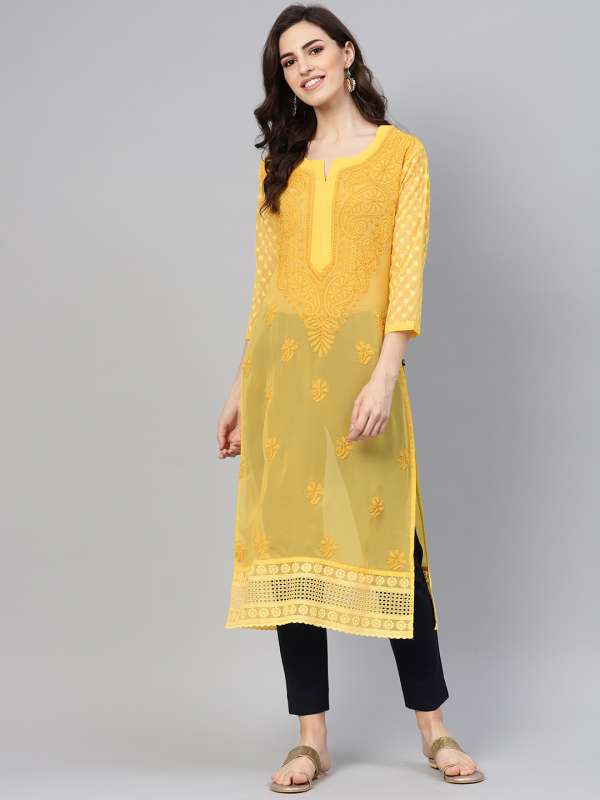 Saadgi Kurtas - Buy Saadgi Kurtas online in India