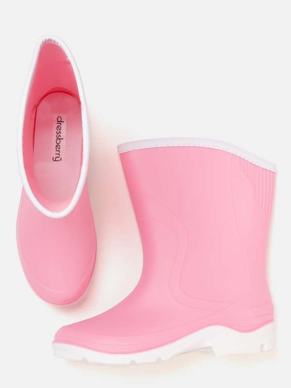 myntra ladies boots