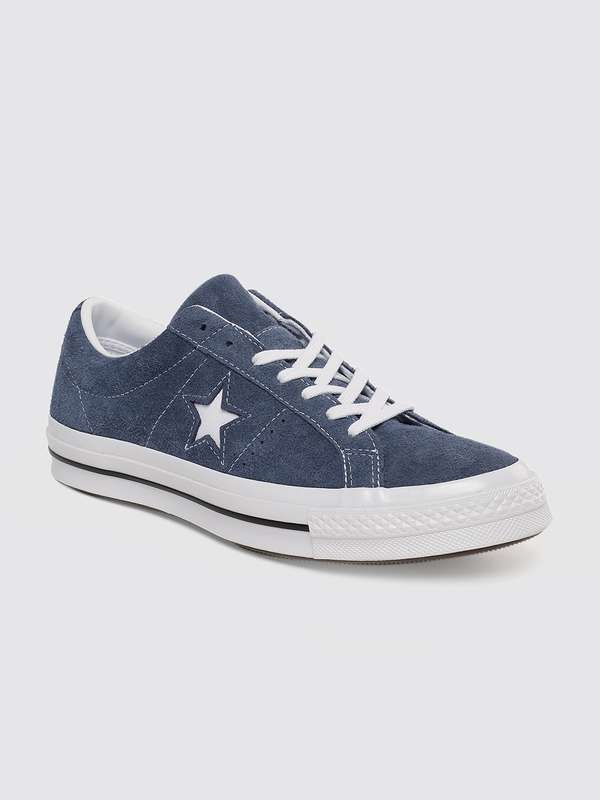 converse canvas shoes myntra