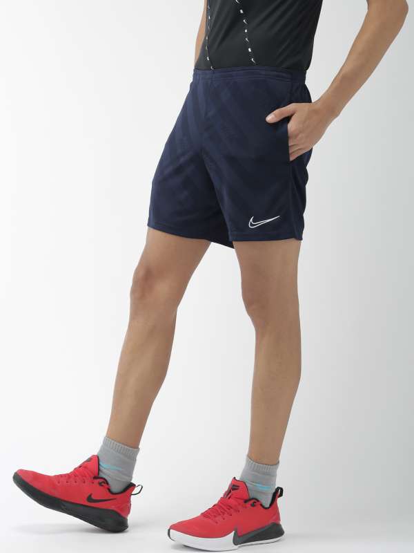 myntra nike shorts