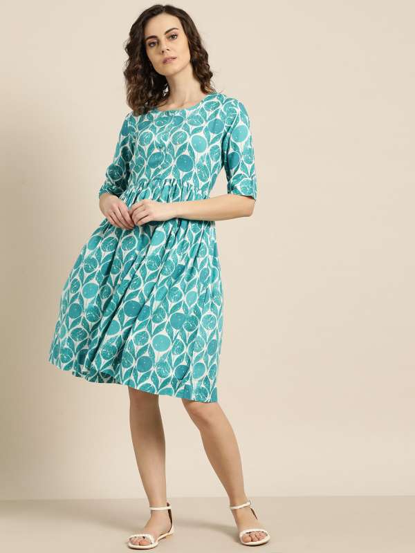 sangria clothing website
