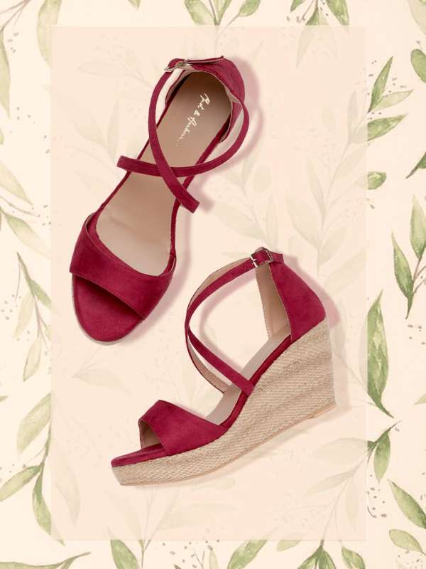 Red online heels myntra