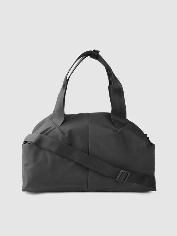 gym bag for men flipkart