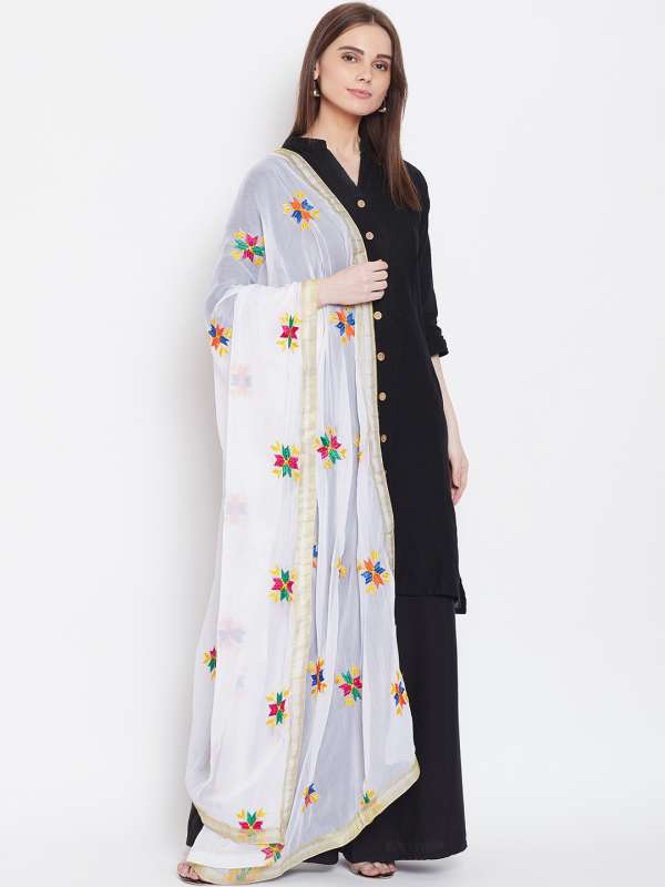 Phulkari Dupatta Salwar And Suit Patiala Buy Phulkari Dupatta